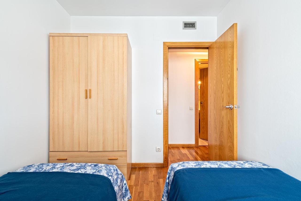 ריפולט Calido Apartamento Con Piscina En Barcelona מראה חיצוני תמונה